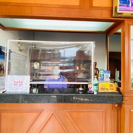 City Residence Bangkok Luaran gambar