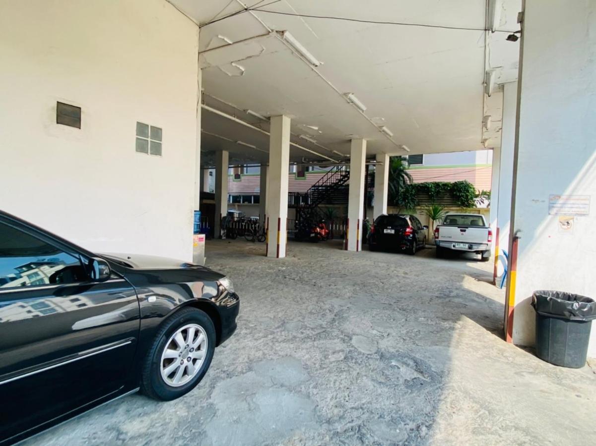 City Residence Bangkok Luaran gambar